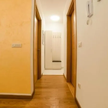 Balkan Hill 3 - A26 - Pekovic Blue Sa Garazom Apartamento *